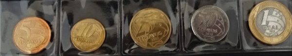 Lote com Serie de 5 Moedas da Segunda Família do Real - R$ 0,05 - R$ 0,10 - R$ 0,25 - R$ 0,50 - R$ 1,00 - 2018 - Brasil