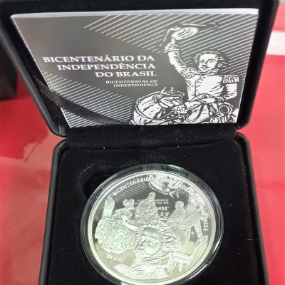 Estojo com Moeda de Prata - Brasil - 5 Reais - BI-CENTENARIO DA INDEPENDENCIA - 2022 - PROOF - Com Certificado
